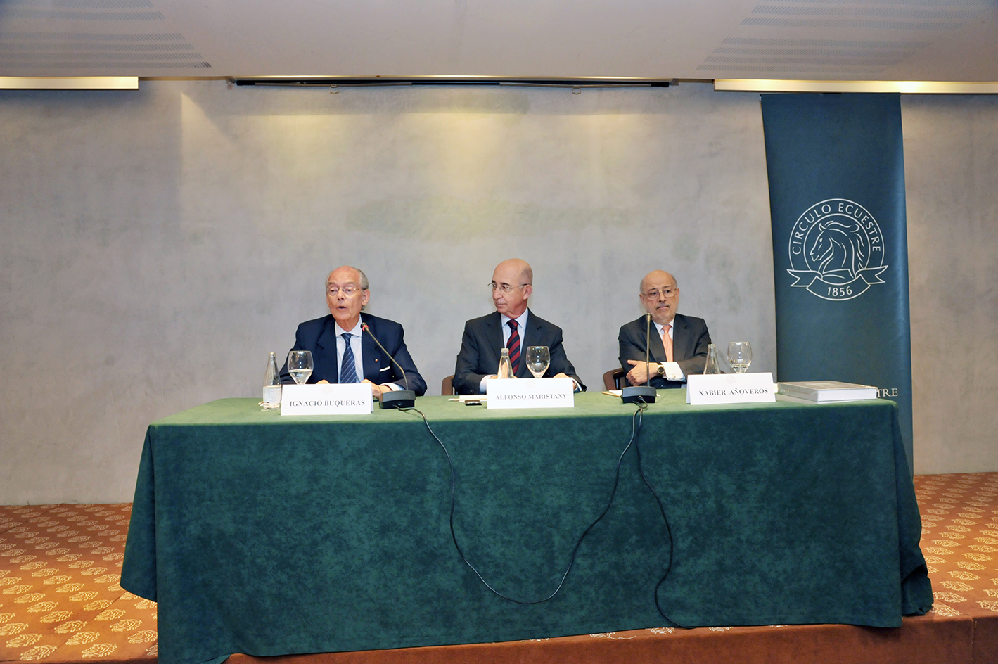 EL IDIOMA ESPAÑOL EN EL CÍRCULO ECUESTRE