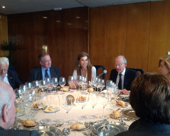 TRIBUNA INDEPEDIENTE CARMEN POSADA -ESCRITORA-