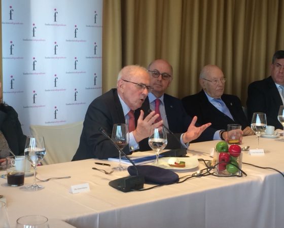 TRIBUNA INDEPENDIENTE D. JOSÉ MANUEL OTERO NOVAS «España va mal porque Occidente va mal»