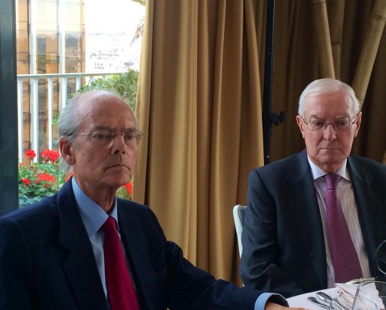 TRIBUNA INDEPENDIENTE VICTOR DE LA CONCHA -DIERECTOR DEL INSTITUTO CERVANTES-