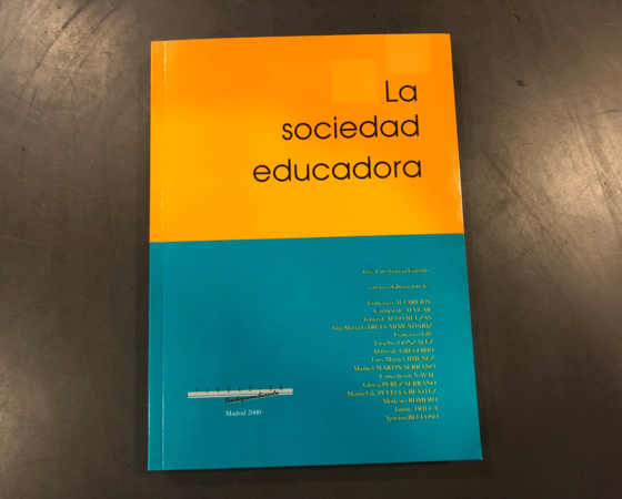 LA SOCIEDAD EDUCADORA
