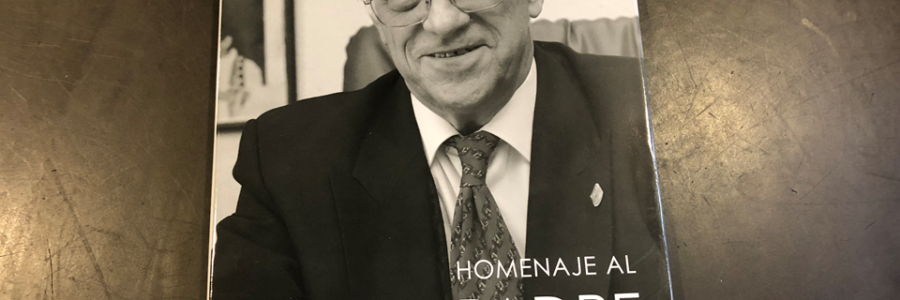 LIBRO HOMENAJE  PADRE ÁNGEL GARCÍA «ESPAÑOL UNIVERSAL» 2005