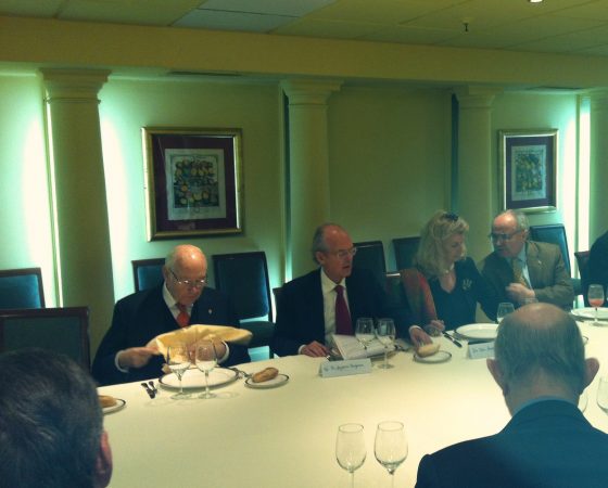 TRIBUNA INDEPENDIENTE ISABEL TOCINO -CONSEJERA DEL GRUPO SANTANDER-