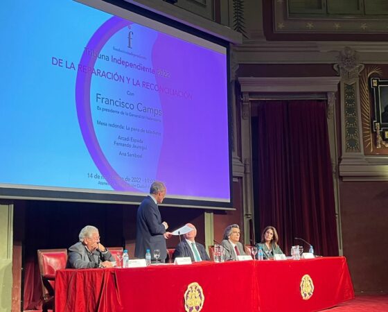 Tribuna Independiente 2022   DE LA REPARACIÓN Y LA RECONCILIACIÓN, con Francisco Camps, ex presidente de la Generalitat Valenciana 