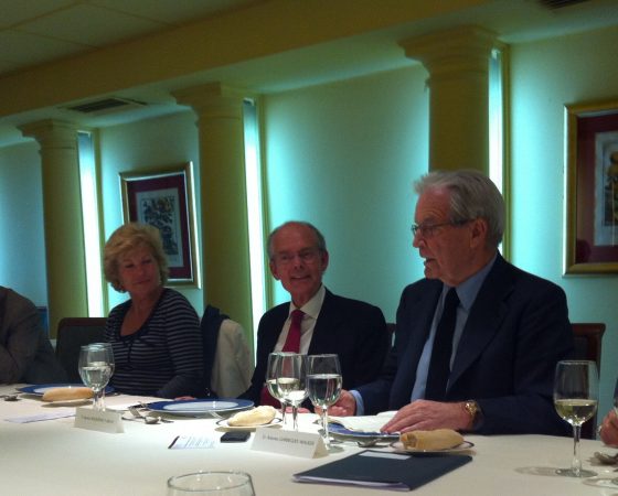 TRIBUNA INDEPENDIENTE ANTONIO GARRIGUES WALKER -JURISTA Y PRESIDENTE DEL BUFETE GARRIGUES-