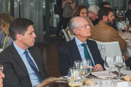 José RosiñolPresidente de Sociedad Civil CatalanaIgnacio Buqueras y BachPresidente de Honor de la Fundación Independiente