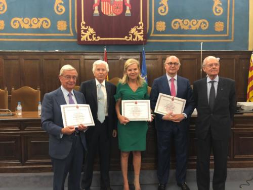 Dr. Rafael AnsónDr. Antonio BasconesDra. Isabel EstapéDr. Aldo Olcese Dr. Ignacio Buqueras