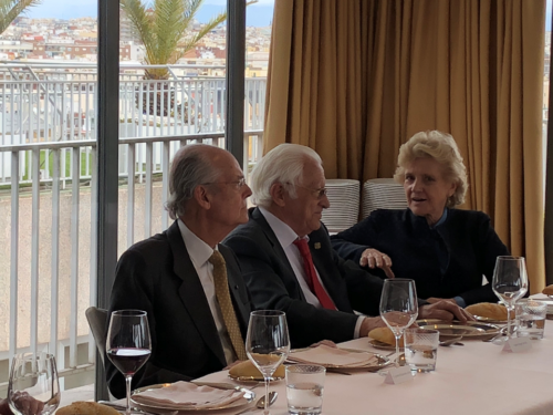 Ignacio Buqueras y BachPadre Ángel GarcíaSoledad Becerril