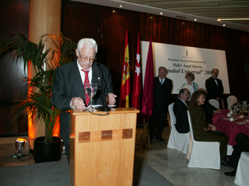 Intervención Padre Ángel