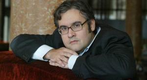 Juan Manuel de Prada 2001