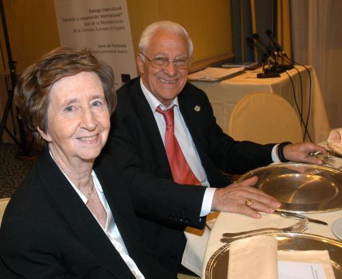 Margarita Salas  Padre Ángel García